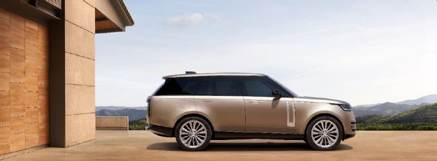 Onthulling van de nieuwe Range Rover: adembenemende moderniteit, ongeëvenaard raffinement en toonaangevende capaciteiten